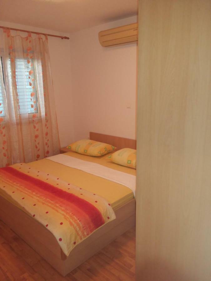 Slavica Apartment *