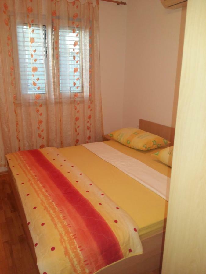 Slavica * Makarska